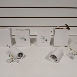 Lote anterior: Lote de 4 Reflectores Blancos con Caja