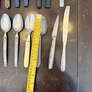 Lote de Cubiertos: Tenedores, Cuchillos y Cucharas Variados - imagen 12
