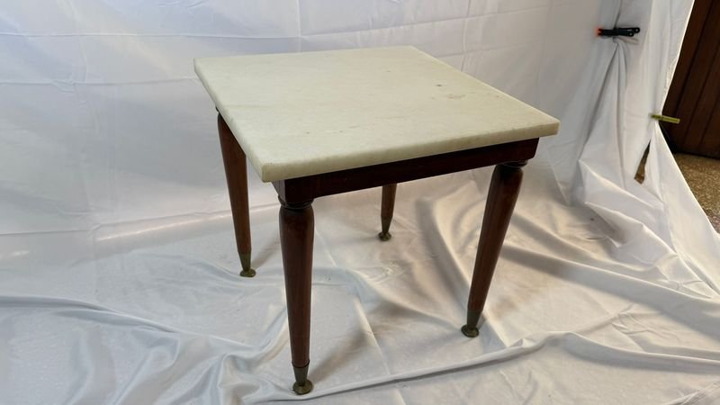 Item 880930 - Image 0