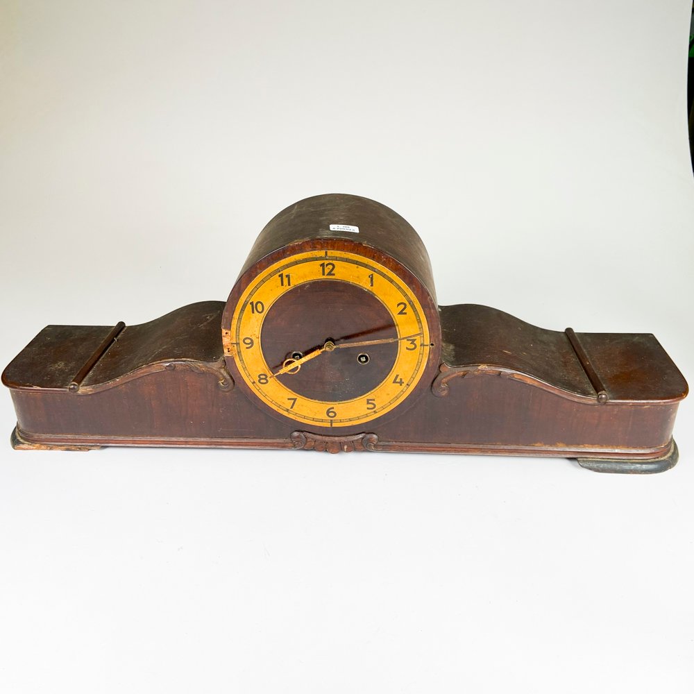 Lote anterior: Reloj de sobremesa caja de madera con pendulo y llave