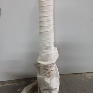 Lote de 5 Rollos de Tela con Diseños y Colores Variados - imagen 3