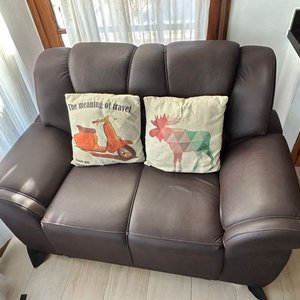 Sillón de 2 Cuerpos Marrón Oscuro - imagen 1