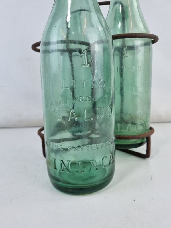 Botellas de Leche Antiguas con Soporte - imagen 3