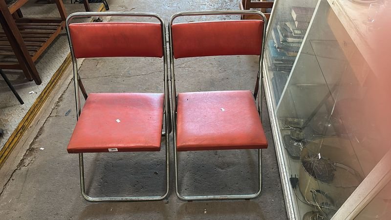 Sillas Plegables de Cuero Rojo - imagen 2