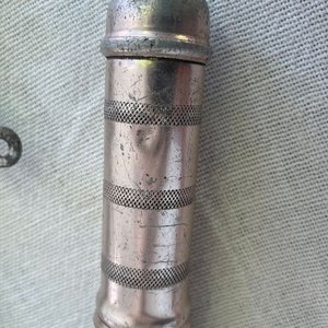 Inflador Francés Antiguo y Repuesto de Freno de Varilla - imagen 2
