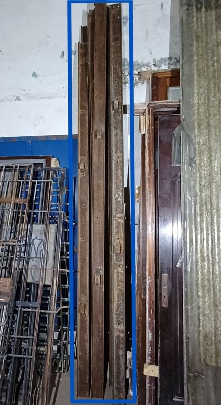Lote anterior: Vigas de hierro para construcción