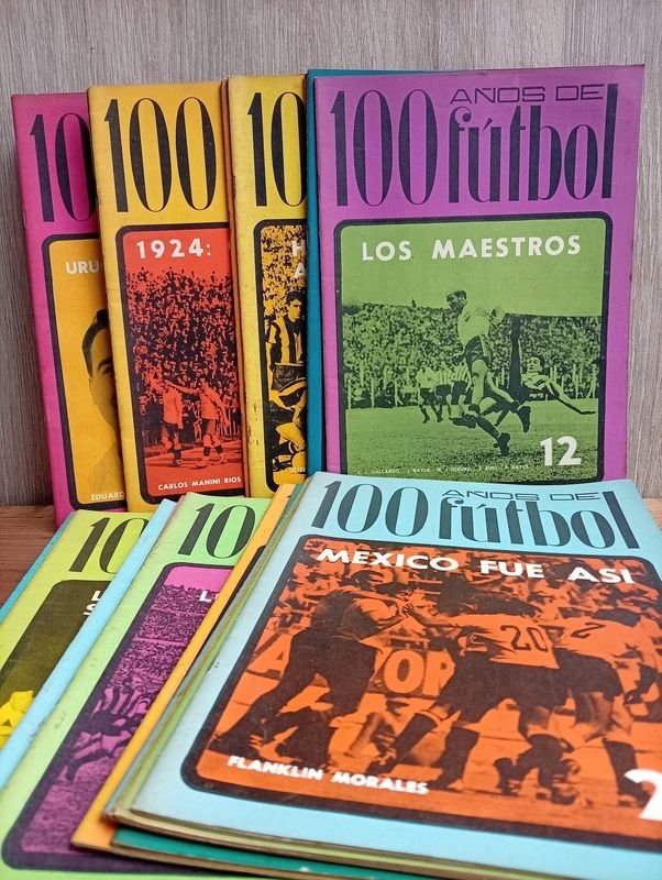 Colección 100 Años del Fútbol Uruguayo: 27 Fascículos (Falta el N°1)