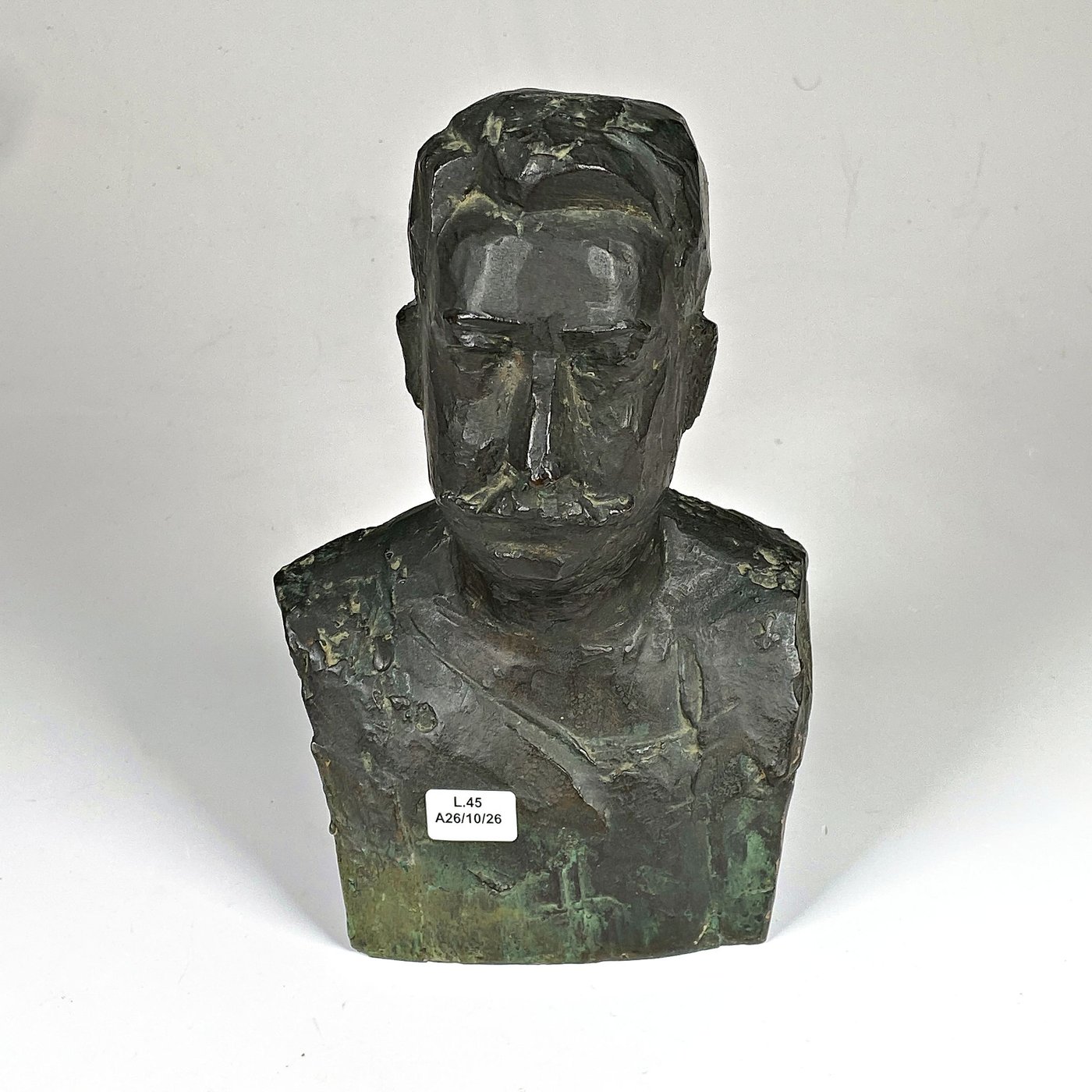 Busto de Bronce de Enrique Rodó Firmado por Bernabé Michelena