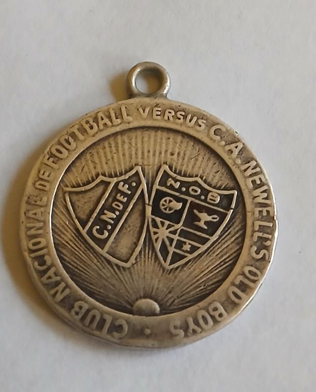Medalla Histórica Club Nacional de Football vs. Newell's Old Boys - Inauguración Gran Parque Central 1923