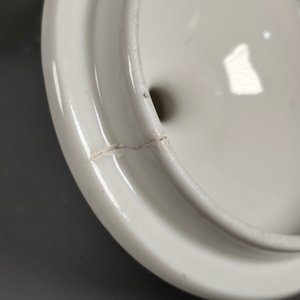 Lote de 4 piezas de porcelana y loza: 2 azucareros, lechera y cremera - imagen 9