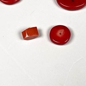 Ocho Corales Naturales Rojos para Joyería - imagen 5