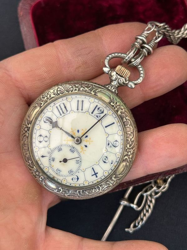 Antiguo y lujoso reloj de bolsillo esfera de loza impecable estado y funcionamiento en su caja original - imagen 2