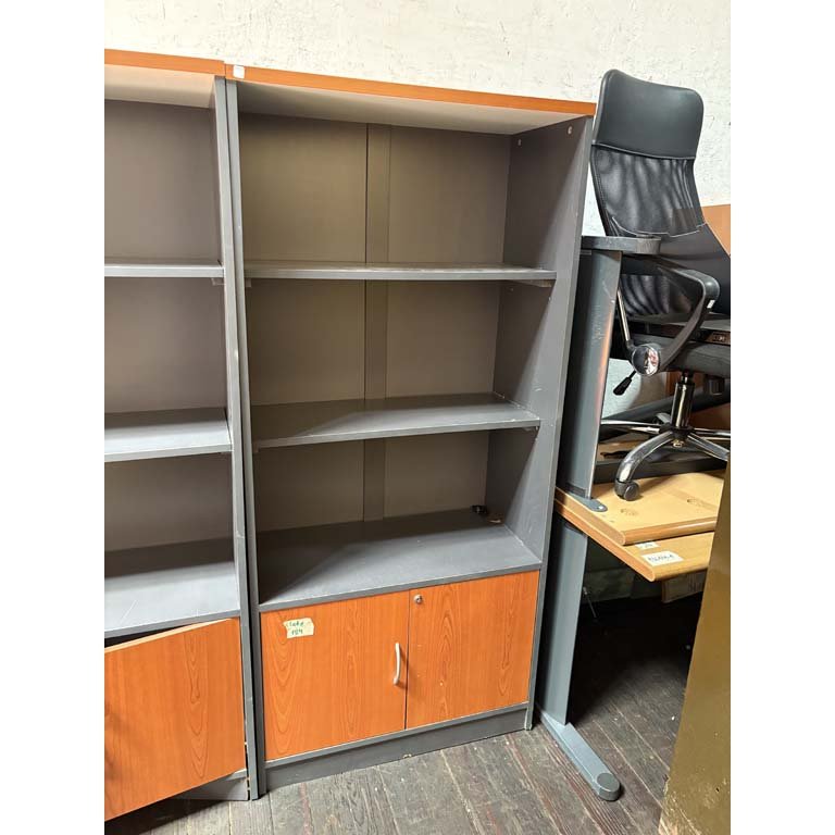 Item 2104588 - Image 0