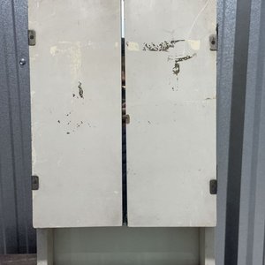 Mueble Espejo de Pared para Baño con Puertas Abatibles y Repisa - imagen 10