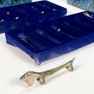 Doce Posa Cubiertos de Metal con Forma de Perro Dachshund - imagen 2