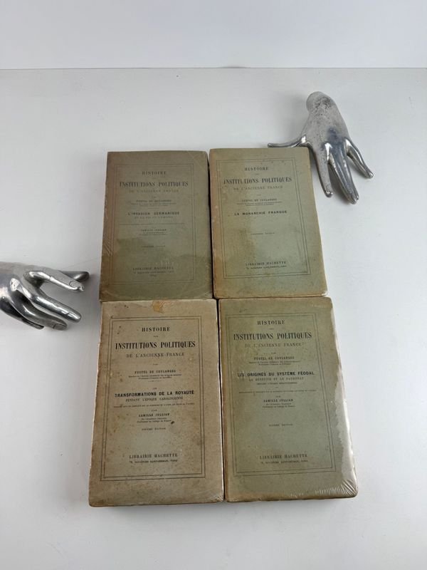 Lote anterior: Libros antiguos sobre historia política de Francia