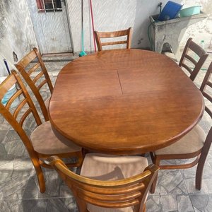 LOTE DESTACADO- Juego de comedor de madera - imagen 2