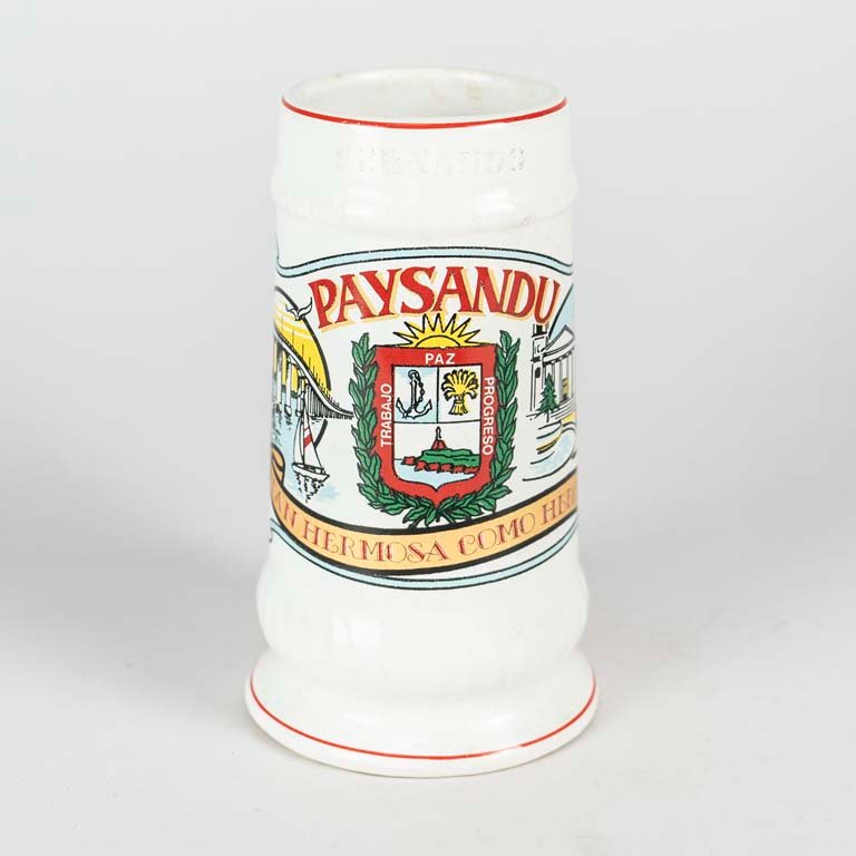 Lote anterior: Jarra de cerveza cerámica artesanal de Payssandú