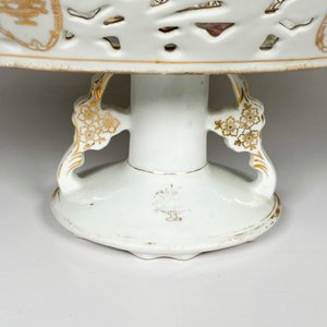 Seis Piezas de Porcelana Alemana con Decoración de Damas y Borde Calado - imagen 8