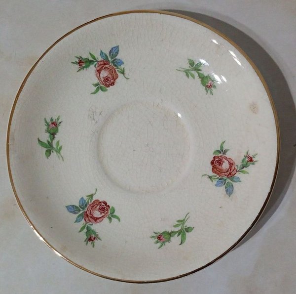 Platillo de Porcelana Inglesa Blanco con Diseño Floral Antiguo