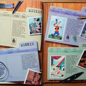 Libro de Figuritas Archivos Secretos Disney - Personajes, Películas, Villanos (1999) - imagen 2