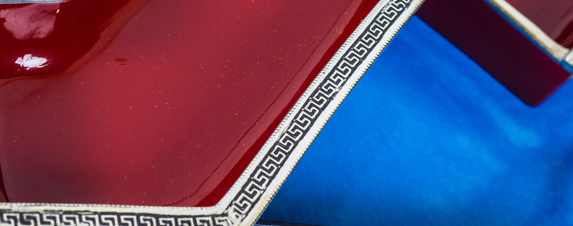 ¡Lujosos adornos y accesorios para vehículos en su