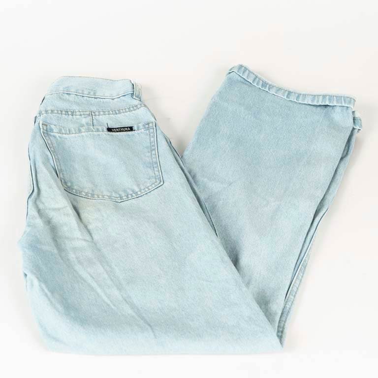 Pantalón de Jean Venthura Talle 34 Celeste