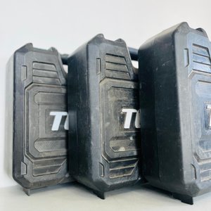 Lote de 3 Cajas de Herramientas Marca Total - imagen 2