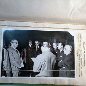 2 Volúmenes Academia Uruguaya de Numismática y Bibliofilia: Banco de Cobranzas 1964 y Homenaje a Asociación Numismática Argentina 1964 - imagen 3