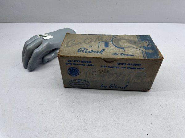 Abrelatas "Can-O-Mat" by Rival, Modelo AK-345, con Caja Original