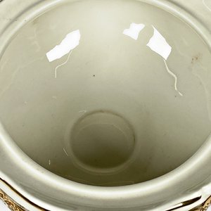 Bombonera de Porcelana Bavaria con Tapa y Detalles Dorados - imagen 6