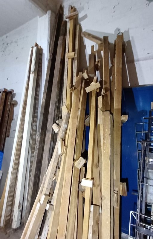 Clavaderas de pinotea en madera - Venta por lotes - imagen 2