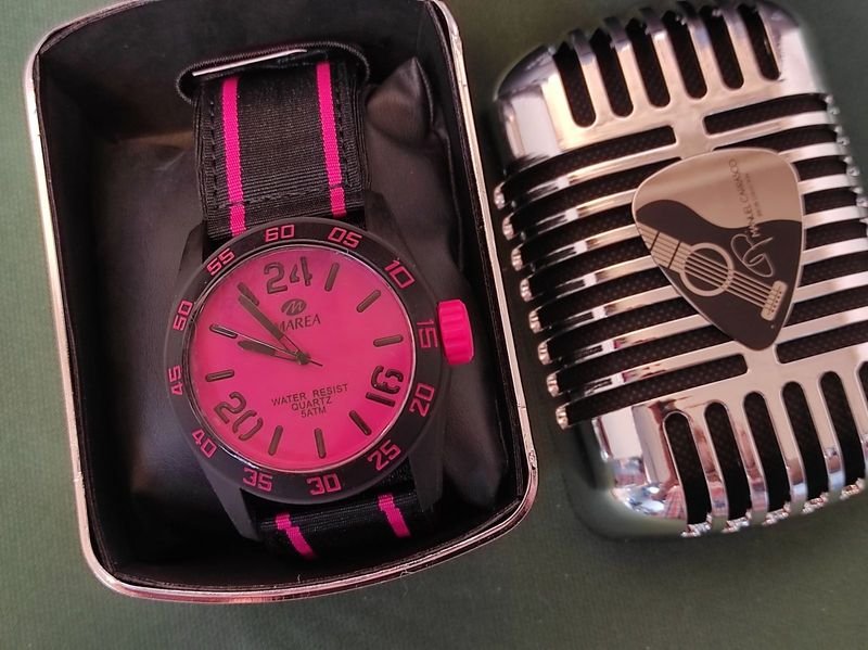 Lote siguiente: Reloj Marea Nuevo sin uso - Excelente condición