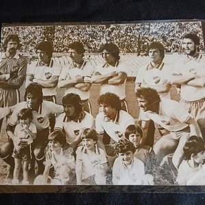 Lote anterior: Fotografía de Época: Plantel Completo Club Nacional de Football