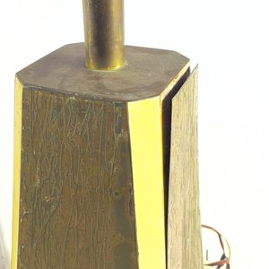 Par de Lámparas de Sobremesa Vintage: Blanca Cerámica y Bronce Tallado - imagen 3