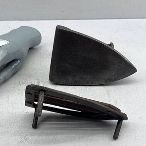 Plancha Antigua de Hierro "Gilvester Patent Salter" con Posa Plancha - imagen 9