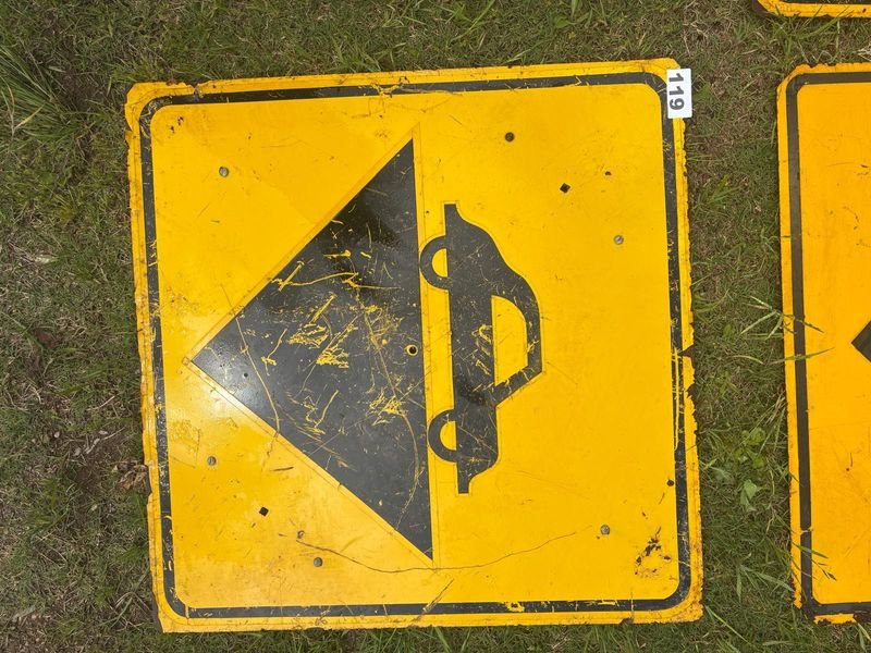 Lote de 4 Carteles de Señalización Vial de Pendiente