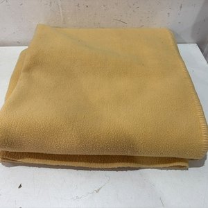 Lote anterior: Frazada de 1 Plaza Color Amarillo Suave