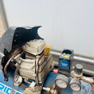 Compresor de Aire Industrial 3 HP, Azul - imagen 2