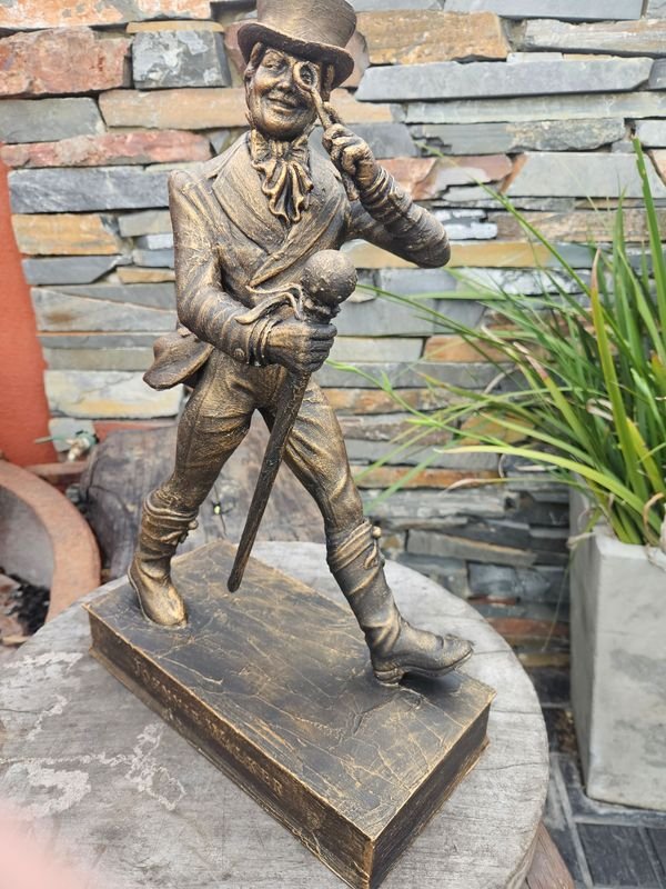 Escultura de Juan Caminante, una obra maestra en bronce - imagen 10