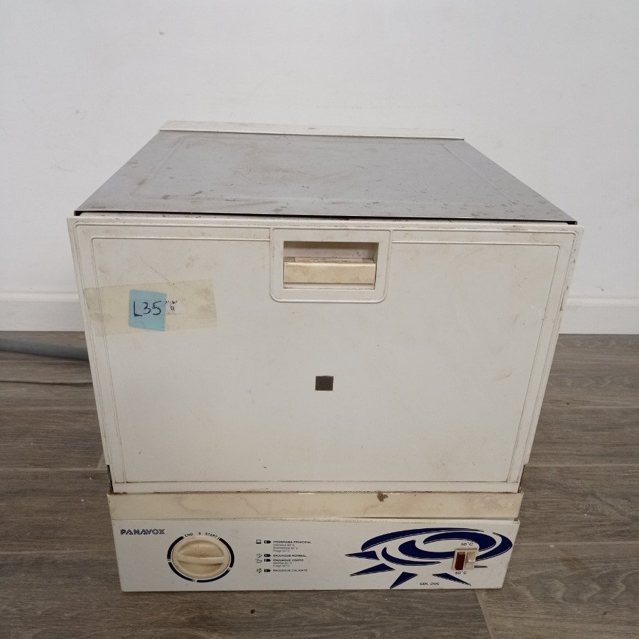 Item 15574 - Image 0