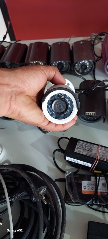 Lote de Cámaras de Seguridad en Excelente Estado - imagen 18