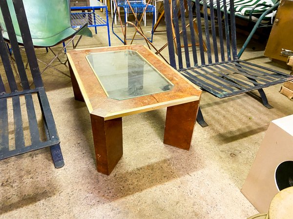 Mesa Ratona Estilo Art Decó con Tapa de Vidrio y Madera