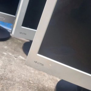 Lote de 5 Monitores HP L1706 Plata - imagen 4
