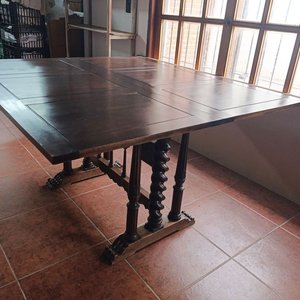 Mesa Libro Antigua de Cedro Rosa Macizo Torneado y Tallado - imagen 5