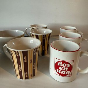Lote de Tazas y Tazones de Loza Blanca y Estampada - imagen 4