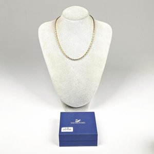 Lote anterior: Cadena Swarovski con Cristales y Estuche Original