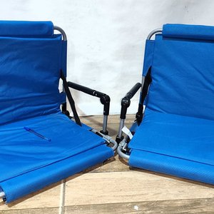 Lote de 2 Sillas Plegables Bajas Azules Acolchonadas para Playa o Estadio - imagen 3