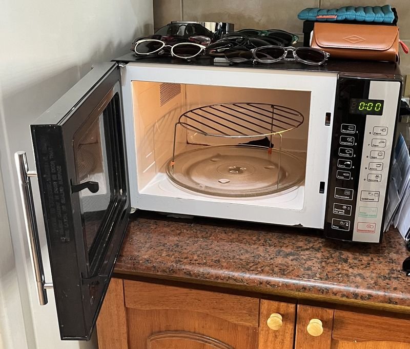 Item 878835 - Image 1