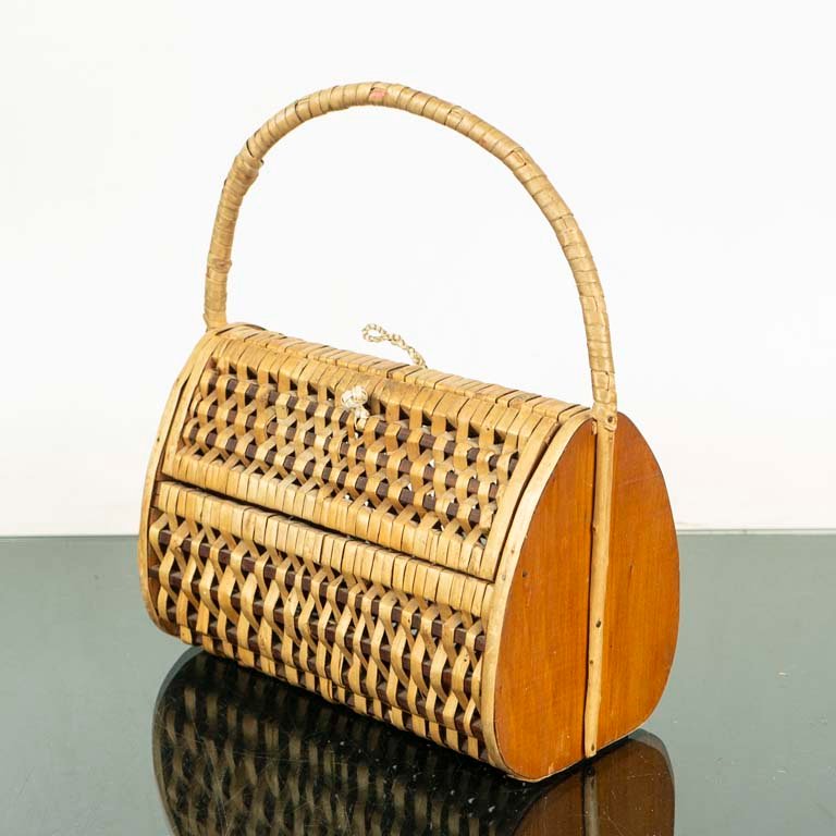 Item 2103896 - Image 0